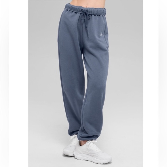ALO Yoga Pants - NWT XS ALO Yoga Bluestone Sweatpants